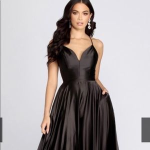 Windsor Party black dress